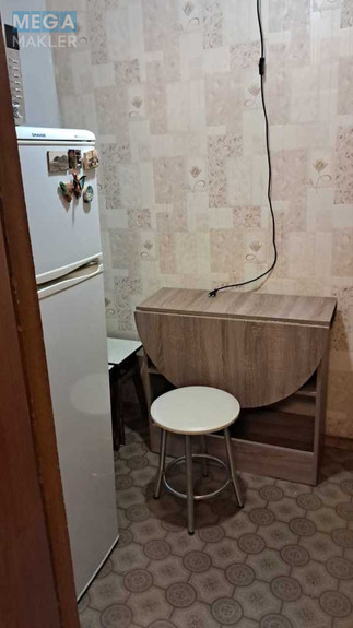 Оренда 1 кімнатної квартири, <a class="location-link" href="/kiev/" title="Недвижимость Київ">Київ</a>, <a class="location-link" href="/kiev/solomenskij/" title="Недвижимость Солом'янський район">Солом'янський р-н</a>, Леваневського вул., 4 (изображение 1)
