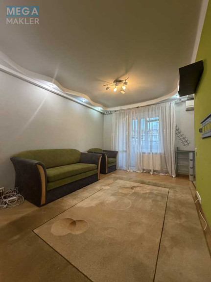 Оренда 3 кімнатної квартири, <a class="location-link" href="/kiev/" title="Недвижимость Київ">Київ</a>, <a class="location-link" href="/kiev/dneprovskij/" title="Недвижимость Дніпровський район">Дніпровський р-н</a>, Дніпровська наб., 7а (изображение 1)