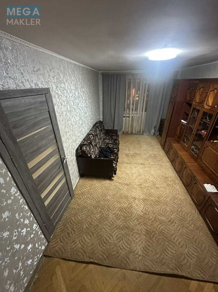 Оренда 1 кімнатної квартири, <a class="location-link" href="/kiev/" title="Недвижимость Київ">Київ</a>, <a class="location-link" href="/kiev/dneprovskij/" title="Недвижимость Дніпровський район">Дніпровський р-н</a>, Верховної Ради бульв., 33 (изображение 1)