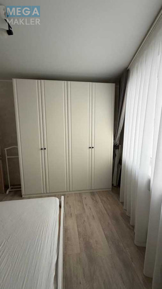Оренда 2 кімнатної квартири, <a class="location-link" href="/kiev/" title="Недвижимость Київ">Київ</a>, <a class="location-link" href="/kiev/obolonskij/" title="Недвижимость Оболонський район">Оболонський р-н</a>, Маршала Малиновского ул., 8 (изображение 1)