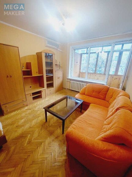 Оренда 1 кімнатної квартири, <a class="location-link" href="/kiev/" title="Недвижимость Київ">Київ</a>, <a class="location-link" href="/kiev/pecherskij/" title="Недвижимость Печерський район">Печерський р-н</a>, Василия Тютюнника ул., 22/26 (изображение 1)