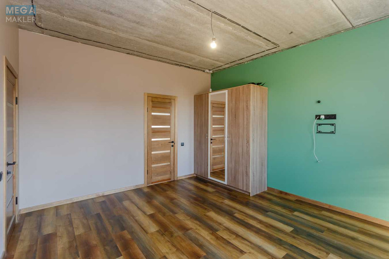 Продаж дома, 2 поверху, 220 кв.м, 10 кімнат, ділянка 12 соток, <a class="location-link" href="/bobrica-selo-kv/" title="Недвижимость Бобриця">Бобриця</a>, Січова, 1 (изображение 6)