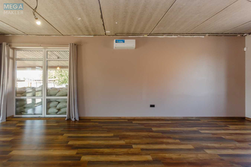 Продаж дома, 2 поверху, 220 кв.м, 10 кімнат, ділянка 12 соток, <a class="location-link" href="/bobrica-selo-kv/" title="Недвижимость Бобриця">Бобриця</a>, Січова, 1 (изображение 11)