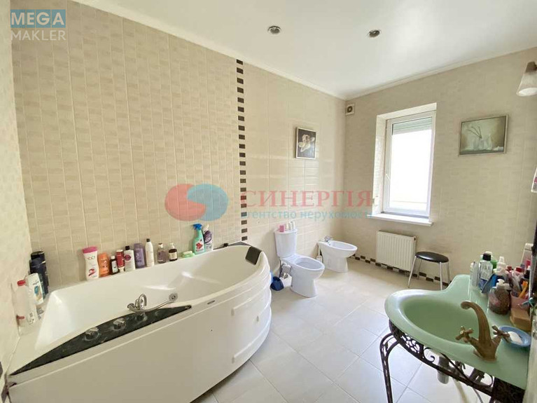Продаж дома, 3 поверху, 317 кв.м, 6 кімнат, ділянка 13 соток, <a class="location-link" href="/novye-petrovcy/" title="Недвижимость Нові Петрівці">Нові Петрівці</a>, Соборна (изображение 9)
