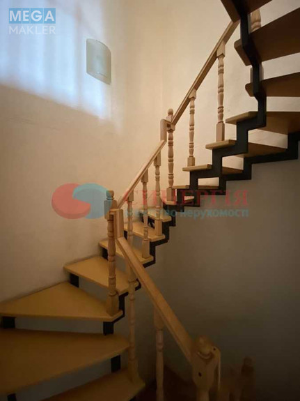 Продаж дома, 3 поверху, 317 кв.м, 6 кімнат, ділянка 13 соток, <a class="location-link" href="/novye-petrovcy/" title="Недвижимость Нові Петрівці">Нові Петрівці</a>, Соборна (изображение 12)
