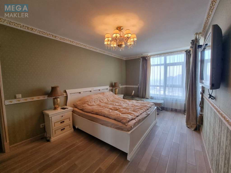 Продаж 3 кімнатної квартири (107/70/30), 24 пов. 26 пов. будинку, <a class="location-link" href="/kiev/" title="Недвижимость Київ">Київ</a>, <a class="location-link" href="/kiev/solomenskij/" title="Недвижимость Солом'янський район">Солом'янський р-н</a>, Лобановского ул., 4Б (изображение 2)