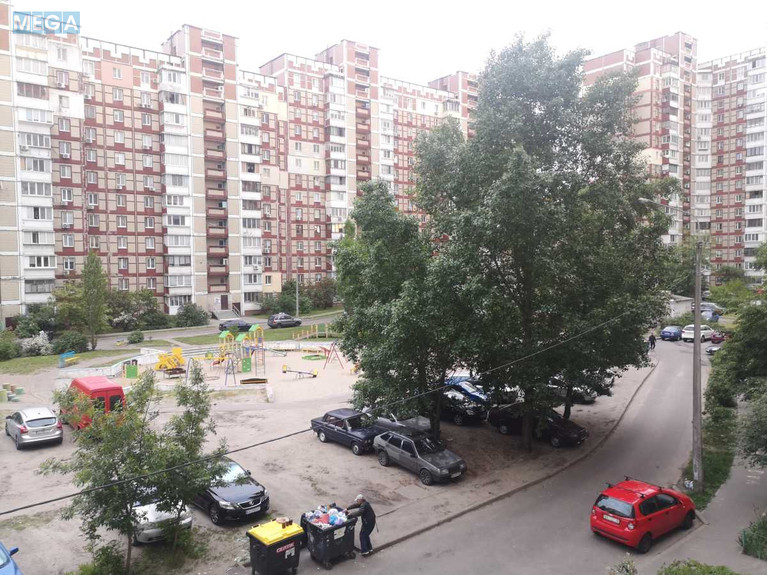 Продаж 1 кімнатної квартири (37/19/8), 3 пов. 9 пов. будинку, <a class="location-link" href="/kiev/" title="Недвижимость Київ">Київ</a>, <a class="location-link" href="/kiev/desnyanskij/" title="Недвижимость Деснянський район">Деснянський р-н</a>, Владимира Маяковского просп., 79а (изображение 11)