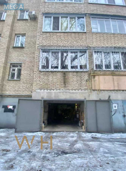Продаж комерційної нерухомості, 22 кв.м, <a class="location-link" href="/kiev/" title="Недвижимость Київ">Київ</a>, <a class="location-link" href="/kiev/podolskij/" title="Недвижимость Подільський район">Подільський р-н</a>, Введенская ул., 1 (изображение 3)