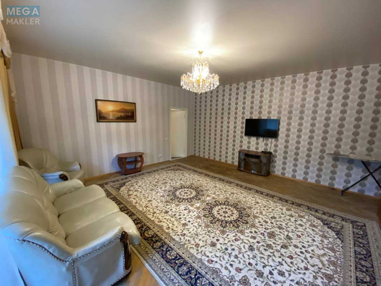 Продаж 3 кімнатної квартири (92/52/13), 1 пов. 9 пов. будинку, <a class="location-link" href="/kiev/" title="Недвижимость Київ">Київ</a>, <a class="location-link" href="/kiev/goloseevskij/" title="Недвижимость Голосіївський район">Голосіївський р-н</a>, Метрологическая ул., 14б (изображение 5)