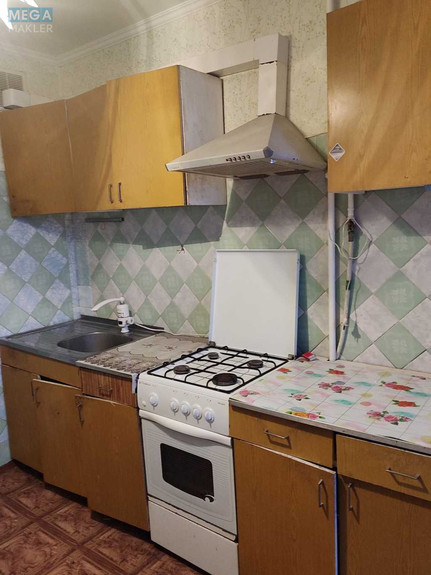 Продаж 3 кімнатної квартири (69/44/9), 7 пов. 9 пов. будинку, <a class="location-link" href="/smela/" title="Недвижимость Сміла">Сміла</a>, Рєпіна (изображение 12)