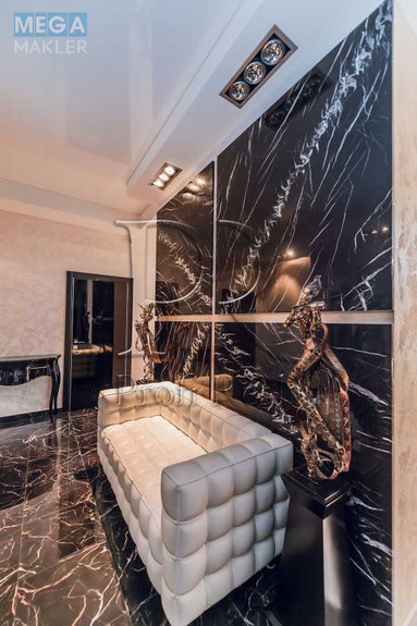 Продаж дома, 2 поверху, 740 кв.м, 5 кімнат, ділянка 25 соток, <a class="location-link" href="/stoyanka/" title="Недвижимость Стоянка">Стоянка</a>, осіння, 1 (изображение 9)