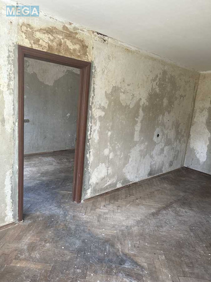 Продаж 3 кімнатної квартири (57/41/5), 1 пов. 5 пов. будинку, <a class="location-link" href="/kiev/" title="Недвижимость Київ">Київ</a>, <a class="location-link" href="/kiev/svyatoshinskij/" title="Недвижимость Святошинський район">Святошинський р-н</a>, Академіка Туполєва вул., 17 (изображение 5)