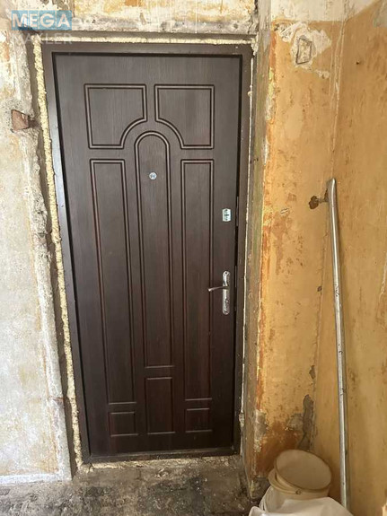 Продаж 3 кімнатної квартири (57/41/5), 1 пов. 5 пов. будинку, <a class="location-link" href="/kiev/" title="Недвижимость Київ">Київ</a>, <a class="location-link" href="/kiev/svyatoshinskij/" title="Недвижимость Святошинський район">Святошинський р-н</a>, Академіка Туполєва вул., 17 (изображение 13)