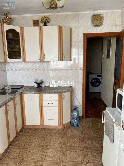 Продаж 3 кімнатної квартири (77/44/8), 11 пов. 14 пов. будинку, <a class="location-link" href="/kiev/" title="Недвижимость Київ">Київ</a>, <a class="location-link" href="/kiev/solomenskij/" title="Недвижимость Солом'янський район">Солом'янський р-н</a>, Чоколовский бул. (изображение 3)