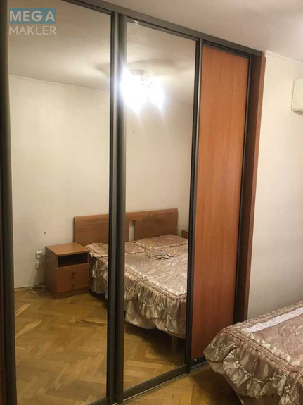 Продаж 3 кімнатної квартири (73/47/8), 12 пов. 14 пов. будинку, <a class="location-link" href="/kiev/" title="Недвижимость Київ">Київ</a>, <a class="location-link" href="/kiev/dneprovskij/" title="Недвижимость Дніпровський район">Дніпровський р-н</a>, Флоренции ул., 5 (изображение 8)