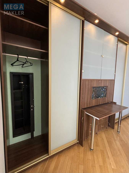 Продаж 4 кімнатної квартири (147/80/27), 11 пов. 20 пов. будинку, <a class="location-link" href="/kiev/" title="Недвижимость Київ">Київ</a>, <a class="location-link" href="/kiev/svyatoshinskij/" title="Недвижимость Святошинський район">Святошинський р-н</a>, Михайла Котельникова вул., 17 (изображение 2)