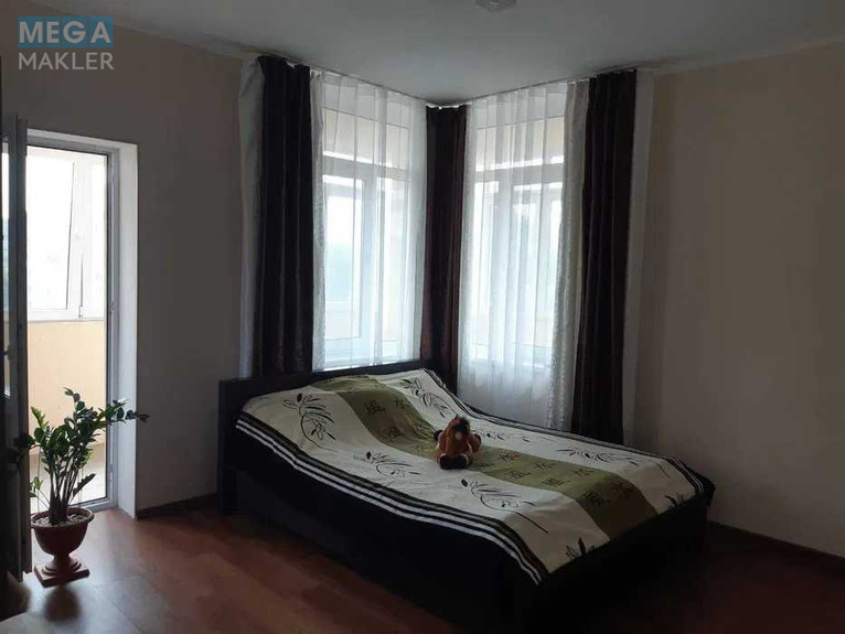 Продаж 3 кімнатної квартири (105/57/14), 4 пов. 17 пов. будинку, <a class="location-link" href="/kiev/" title="Недвижимость Київ">Київ</a>, <a class="location-link" href="/kiev/shevchenkovskij/" title="Недвижимость Шевченківський район">Шевченківський р-н</a>, Петропавлівська вул., 50 (изображение 23)