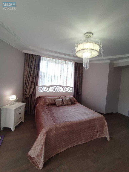 Продаж дома, 2&nbsp;поверху, 217&nbsp;кв.м, 6&nbsp;кімнат, ділянка 19&nbsp;соток, <a class="location-link" href="/mostishe-selo-kv/" title="Недвижимость Мостище">Мостище</a>, Зарічна (изображение 17)