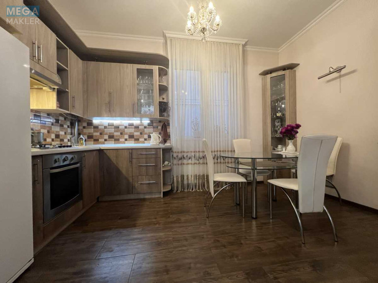 Продаж дома, 2&nbsp;поверху, 178&nbsp;кв.м, 4&nbsp;кімнати, ділянка 5,50&nbsp;соток, <a class="location-link" href="/odessa/" title="Недвижимость Одеса">Одеса</a>, <a class="location-link" href="/odessa/kievskij/" title="Недвижимость Київський район">Київський р-н</a>, 14-я станция Люстдорфской дороги (изображение 12)