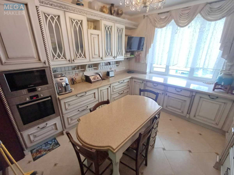 Продаж дома, 2&nbsp;поверху, 280&nbsp;кв.м, 6&nbsp;кімнат, ділянка 20&nbsp;соток, <a class="location-link" href="/brovary/" title="Недвижимость Бровари">Бровари</a>, Злагоди, 9 (изображение 19)