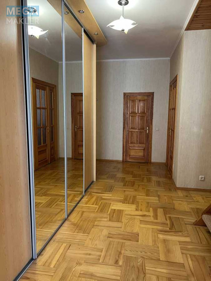 Продаж дома, 2&nbsp;поверху, 194&nbsp;кв.м, 6&nbsp;кімнат, ділянка 21&nbsp;сотка, <a class="location-link" href="/belogorodka-selo-kv/" title="Недвижимость Білогородка">Білогородка</a>, Мнишенка (изображение 9)