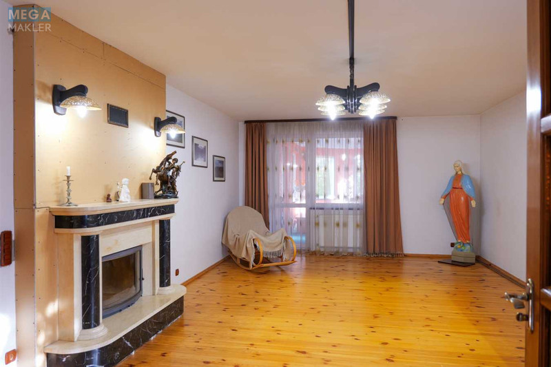 Продаж дома, 2 поверху, 354 кв.м, 6 кімнат, ділянка 9 соток, <a class="location-link" href="/lutsk/" title="Недвижимость Луцьк">Луцьк</a>, Тиха, 1 (изображение 9)