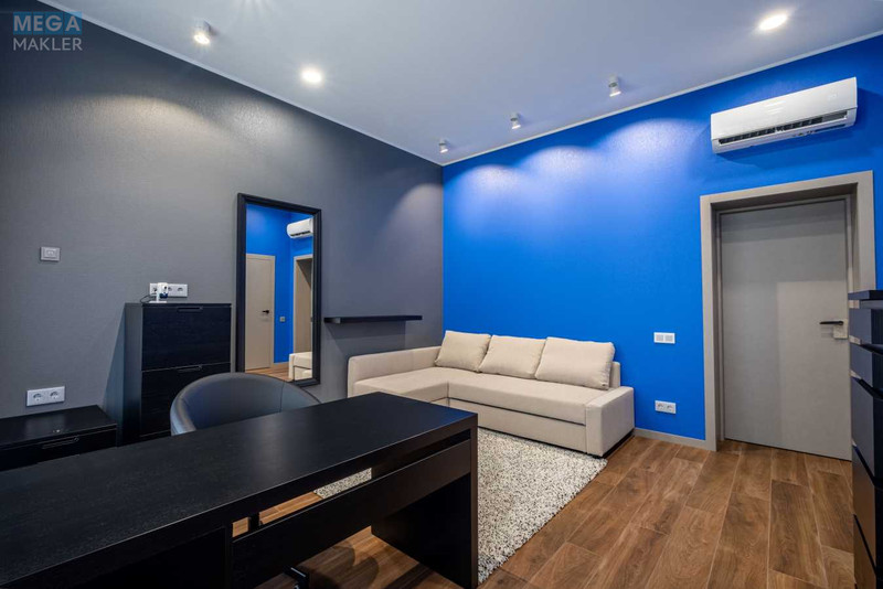 Продаж дома, 1 поверх, 255 кв.м, 4 кімнати, ділянка 12 соток, <a class="location-link" href="/vishenki-selo-kv/" title="Недвижимость Вишеньки">Вишеньки</a>, Липська (изображение 8)