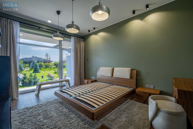 Продаж дома, 1 поверх, 255 кв.м, 4 кімнати, ділянка 12 соток, <a class="location-link" href="/vishenki-selo-kv/" title="Недвижимость Вишеньки">Вишеньки</a>, Липська (изображение 10)