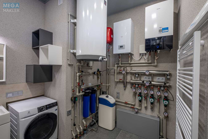 Продаж дома, 1 поверх, 255 кв.м, 4 кімнати, ділянка 12 соток, <a class="location-link" href="/vishenki-selo-kv/" title="Недвижимость Вишеньки">Вишеньки</a>, Липська (изображение 21)