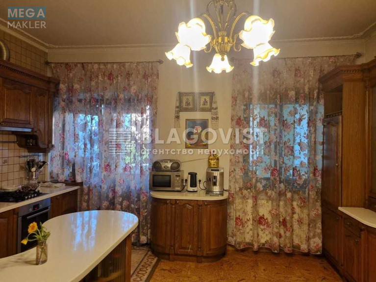 Продаж дома, 2&nbsp;поверху, 450&nbsp;кв.м, 7&nbsp;кімнат, ділянка 30&nbsp;соток, <a class="location-link" href="/zazimya/" title="Недвижимость Зазим'я">Зазим`я</a>, Осинки, 7 (изображение 18)