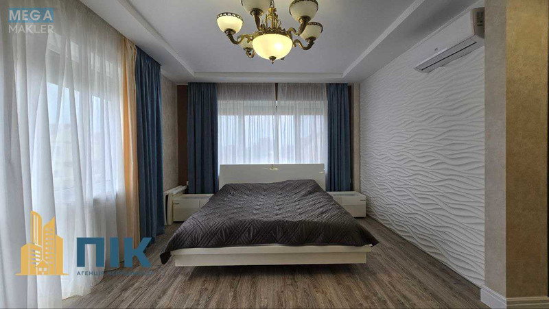 Продаж дома, 2&nbsp;поверху, 258&nbsp;кв.м, 7&nbsp;кімнат, ділянка 6&nbsp;соток, <a class="location-link" href="/velikaya-dymerka/" title="Недвижимость Велика Дімерка">Велика Димерка</a>, Независимости, 5 (изображение 11)