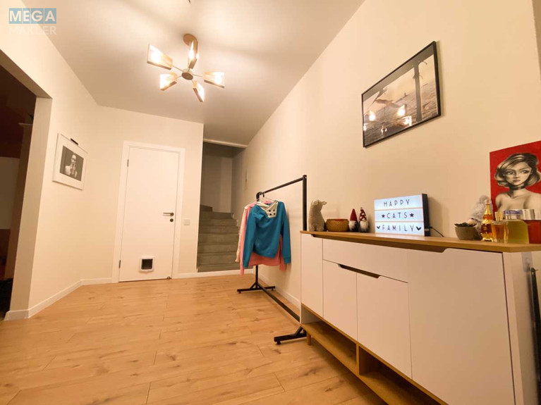Продаж дома, 2 поверху, 90 кв.м, 2 кімнати, ділянка 1 сотка, <a class="location-link" href="/borispol/" title="Недвижимость Бориспіль">Бориспіль</a>, Ясна, 38 (изображение 5)