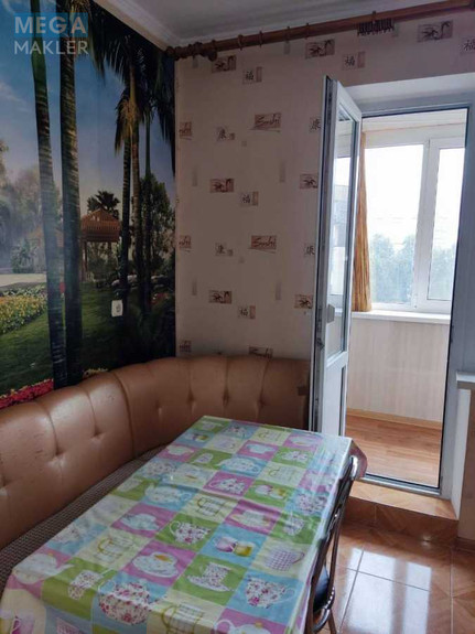 Продаж 1 кімнатної квартири (37/19/8), 7 пов. 9 пов. будинку, <a class="location-link" href="/kiev/" title="Недвижимость Київ">Київ</a>, <a class="location-link" href="/kiev/desnyanskij/" title="Недвижимость Деснянський район">Деснянський р-н</a>, Владимира Маяковского просп., 32в (изображение 7)