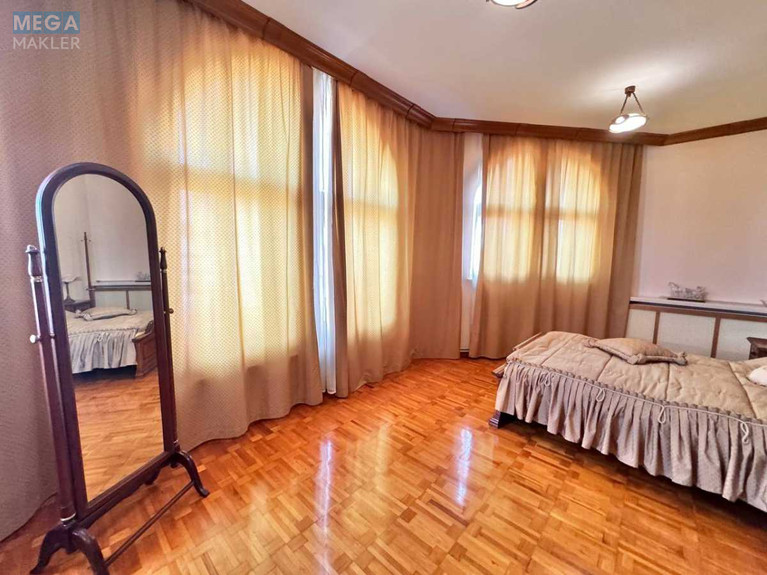 Продаж дома, 2 поверху, 723 кв.м, 6 кімнат, ділянка 12 соток, <a class="location-link" href="/odessa/" title="Недвижимость Одеса">Одеса</a>, <a class="location-link" href="/odessa/primorskij/" title="Недвижимость Приморський район">Приморський р-н</a>, Коллективный переулок (изображение 17)