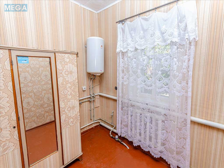 Продаж дома, 1&nbsp; поверх, 66&nbsp;кв.м, 3&nbsp;кімнати, ділянка 10&nbsp;соток, <a class="location-link" href="/poltava/" title="Недвижимость Полтава">Полтава</a>, <a class="location-link" href="/poltava/leninskij/" title="Недвижимость Ленінський район">Ленінський р-н</a>, Центральна, 1 (изображение 9)