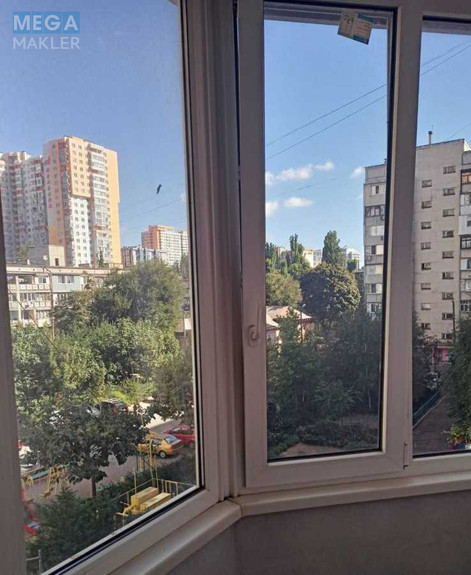Оренда 1 кімнатної квартири, <a class="location-link" href="/odessa/" title="Недвижимость Одеса">Одеса</a>, <a class="location-link" href="/odessa/primorskij/" title="Недвижимость Приморський район">Приморський р-н</a>, Среднефонтанская, 30/1 (изображение 8)