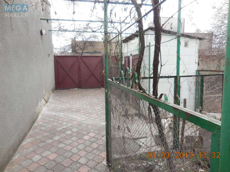 Продаж дома, 3 поверху, 186 кв.м, 5 кімнат, ділянка 4 сотки, <a class="location-link" href="/odessa/" title="Недвижимость Одеса">Одеса</a>, <a class="location-link" href="/odessa/malinovskij/" title="Недвижимость Малиновський район">Малиновський р-н</a>, Елина, 28 (изображение 3)