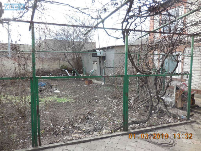 Продаж дома, 3 поверху, 186 кв.м, 5 кімнат, ділянка 4 сотки, <a class="location-link" href="/odessa/" title="Недвижимость Одеса">Одеса</a>, <a class="location-link" href="/odessa/malinovskij/" title="Недвижимость Малиновський район">Малиновський р-н</a>, Елина, 28 (изображение 4)
