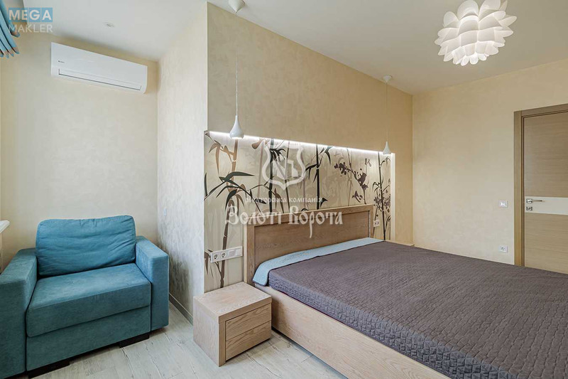 Продаж 3 кімнатної квартири (84,6/33/21,9), 3 пов. 6 пов. будинку, <a class="location-link" href="/kryukovshina/" title="Недвижимость Крюківщина">Крюківщина</a>, Єдності, 6 (изображение 4)