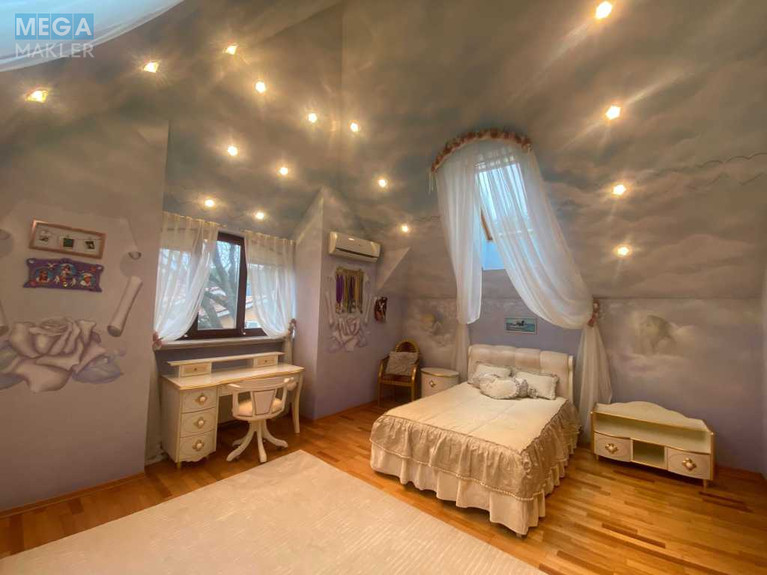Продаж дома, 2 поверху, 265 кв.м, 5 кімнат, ділянка 24 сотки, <a class="location-link" href="/procov/" title="Недвижимость Проців">Проців</a>, Центральна (изображение 16)