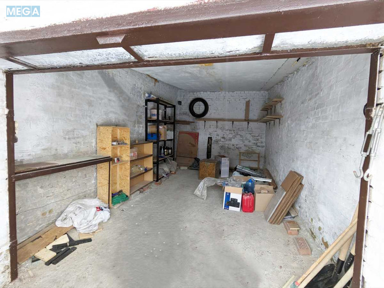 Продаж комерційної нерухомості, 18&nbsp;кв.м, <a class="location-link" href="/kiev/" title="Недвижимость Київ">Київ</a>, <a class="location-link" href="/kiev/pecherskij/" title="Недвижимость Печерський район">Печерський р-н</a>, Товарная ул., 10 (изображение 3)