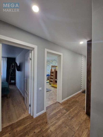 Продаж 3 кімнатної квартири (69/44/8), 4 пов. 16 пов. будинку, <a class="location-link" href="/kiev/" title="Недвижимость Київ">Київ</a>, <a class="location-link" href="/kiev/dneprovskij/" title="Недвижимость Дніпровський район">Дніпровський р-н</a>, Березняківська вул., 36 (изображение 11)