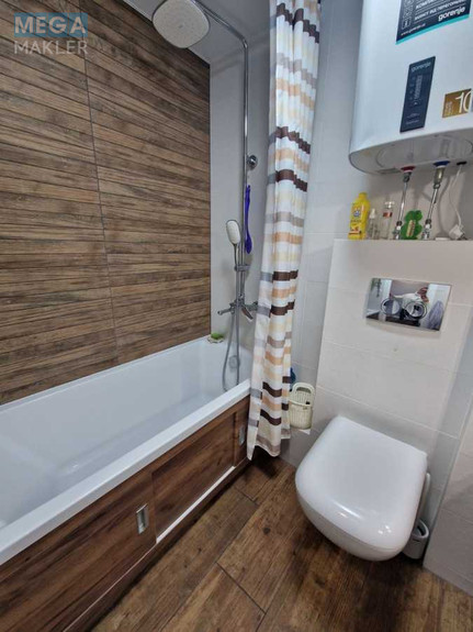 Продаж 3 кімнатної квартири (69/44/8), 4 пов. 16 пов. будинку, <a class="location-link" href="/kiev/" title="Недвижимость Київ">Київ</a>, <a class="location-link" href="/kiev/dneprovskij/" title="Недвижимость Дніпровський район">Дніпровський р-н</a>, Березняківська вул., 36 (изображение 15)