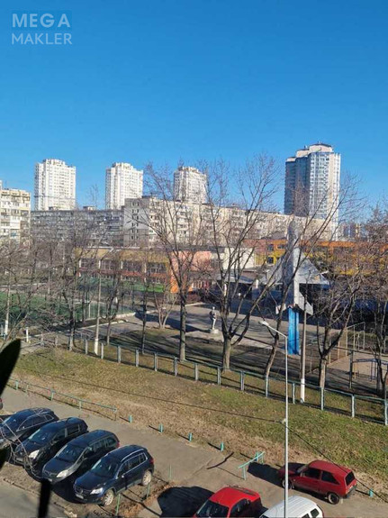 Продаж 3 кімнатної квартири (69/44/8), 4 пов. 16 пов. будинку, <a class="location-link" href="/kiev/" title="Недвижимость Київ">Київ</a>, <a class="location-link" href="/kiev/dneprovskij/" title="Недвижимость Дніпровський район">Дніпровський р-н</a>, Березняківська вул., 36 (изображение 17)