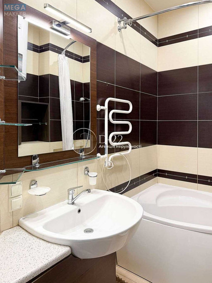 Оренда 2 кімнатної квартири, <a class="location-link" href="/kiev/" title="Недвижимость Київ">Київ</a>, <a class="location-link" href="/kiev/pecherskij/" title="Недвижимость Печерський район">Печерський р-н</a>, Шота Руставелі вулиця, 27б (изображение 9)