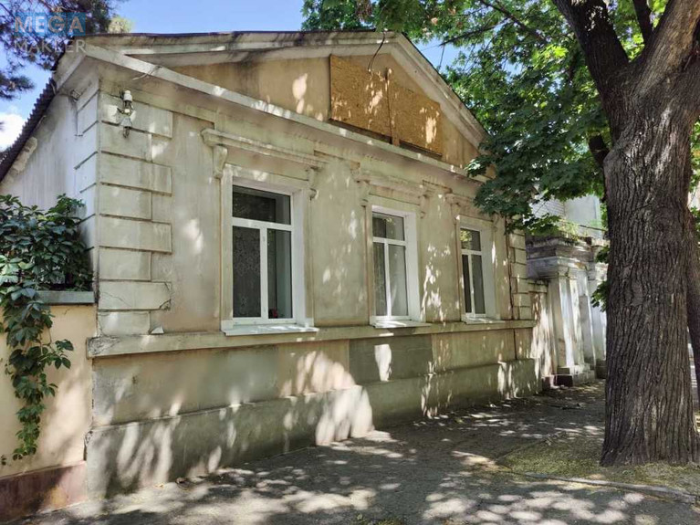 Продаж 4 кімнатної квартири (80/50/10), 1 пов. 1 пов. будинку, <a class="location-link" href="/nikolaev/" title="Недвижимость Миколаїв">Миколаїв</a>, <a class="location-link" href="/nikolaev/centralnyj/" title="Недвижимость Центрульний район">Центрульний р-н</a>, Адмиральская, 16 (изображение 2)