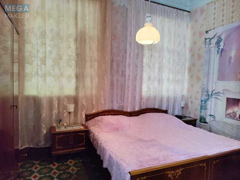 Продаж 4 кімнатної квартири (80/50/10), 1 пов. 1 пов. будинку, <a class="location-link" href="/nikolaev/" title="Недвижимость Миколаїв">Миколаїв</a>, <a class="location-link" href="/nikolaev/centralnyj/" title="Недвижимость Центрульний район">Центрульний р-н</a>, Адмиральская, 16 (изображение 6)