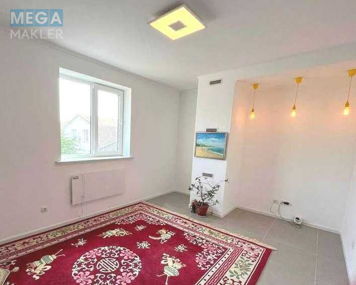 Продаж дома, 2 поверху, 163 кв.м, 4 кімнати, ділянка 3 сотки, <a class="location-link" href="/nikolaev/" title="Недвижимость Миколаїв">Миколаїв</a>, <a class="location-link" href="/nikolaev/centralnyj/" title="Недвижимость Центрульний район">Центрульний р-н</a>, Столярная (изображение 12)