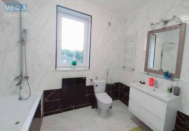 Продаж дома, 2 поверху, 163 кв.м, 4 кімнати, ділянка 3 сотки, <a class="location-link" href="/nikolaev/" title="Недвижимость Миколаїв">Миколаїв</a>, <a class="location-link" href="/nikolaev/centralnyj/" title="Недвижимость Центрульний район">Центрульний р-н</a>, Столярная (изображение 20)