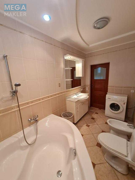 Оренда дома, <a class="location-link" href="/nikolaev/" title="Недвижимость Миколаїв">Миколаїв</a>, <a class="location-link" href="/nikolaev/centralnyj/" title="Недвижимость Центрульний район">Центрульний р-н</a>, 3-я Слободская (изображение 13)